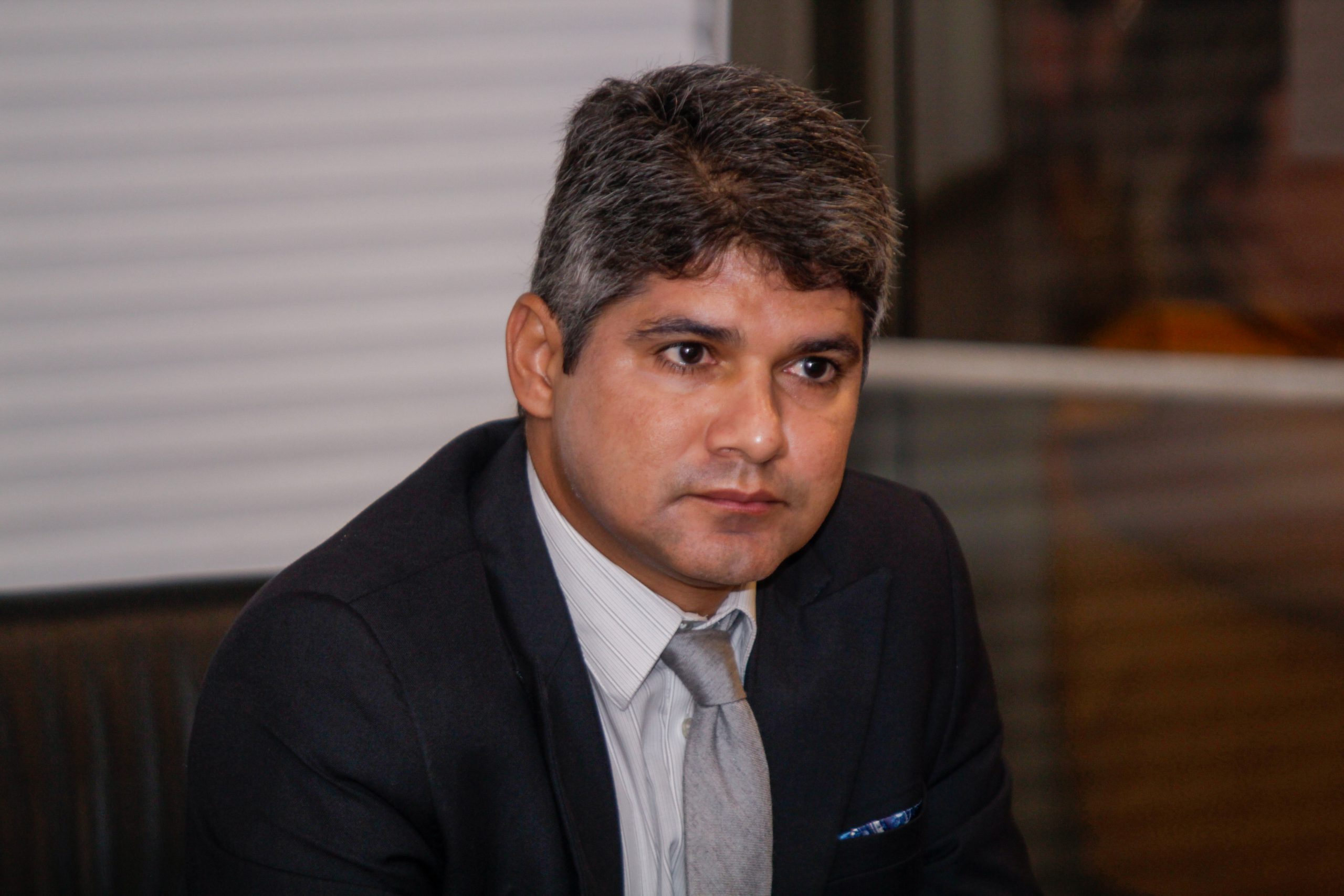 Renato Antunes pede ao Estado repatriação de pernambucanos em Israel