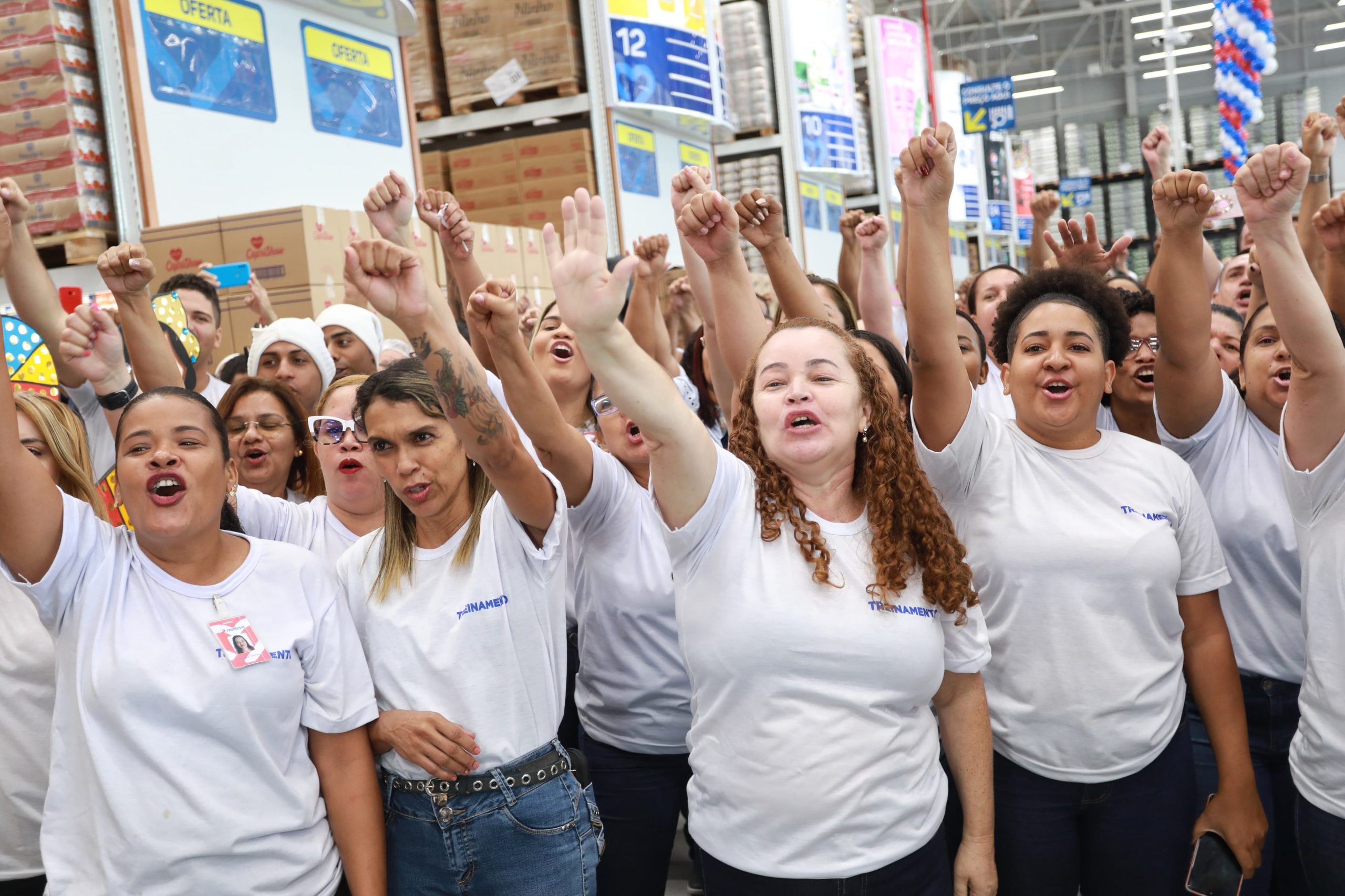 Nova unidade do Grupo Mateus gera 350 novos empregos no Recife 