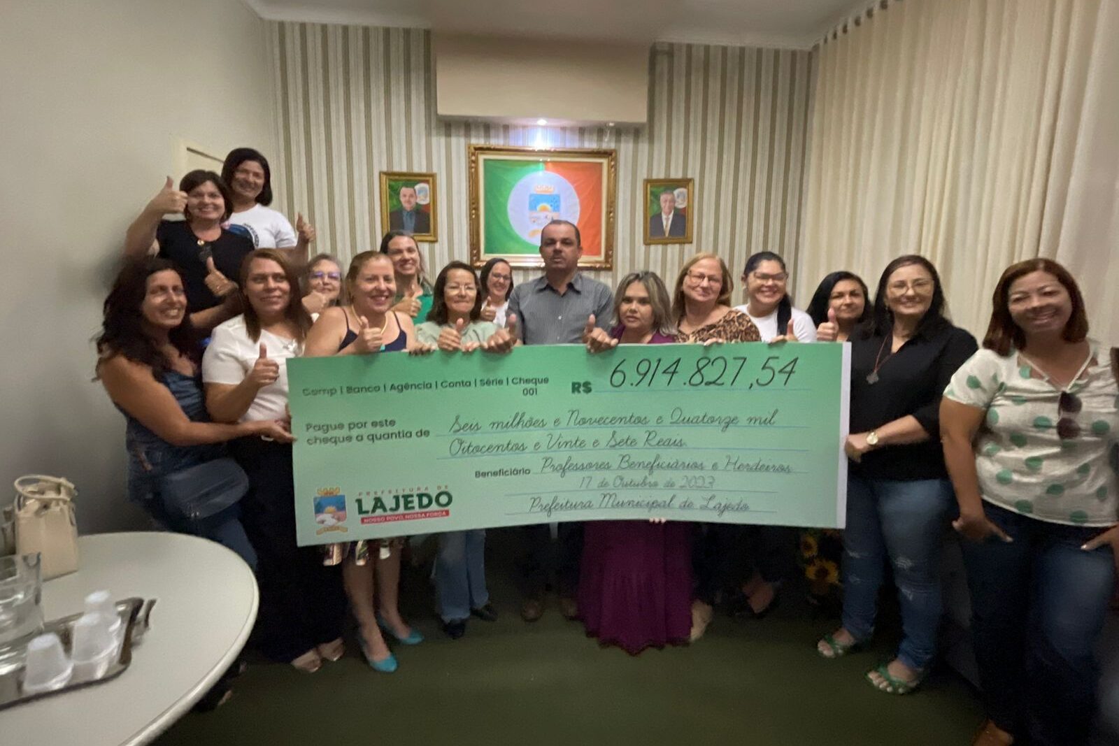 Na contramão da crise, prefeito de Lajedo garante pagamento do Fundef