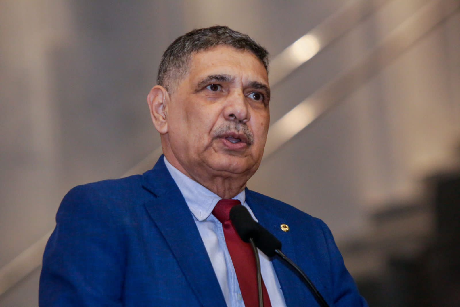 Deputado do PT não descarta aliança com Raquel Lyra