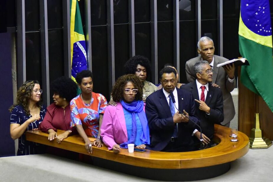 Câmara aprova feriado nacional de Dia de Zumbi e da Consciência Negra