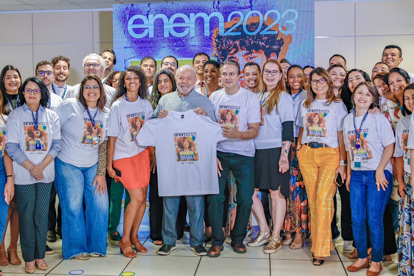 “Só com educação país dará salto de qualidade”, diz Lula em dia de Enem