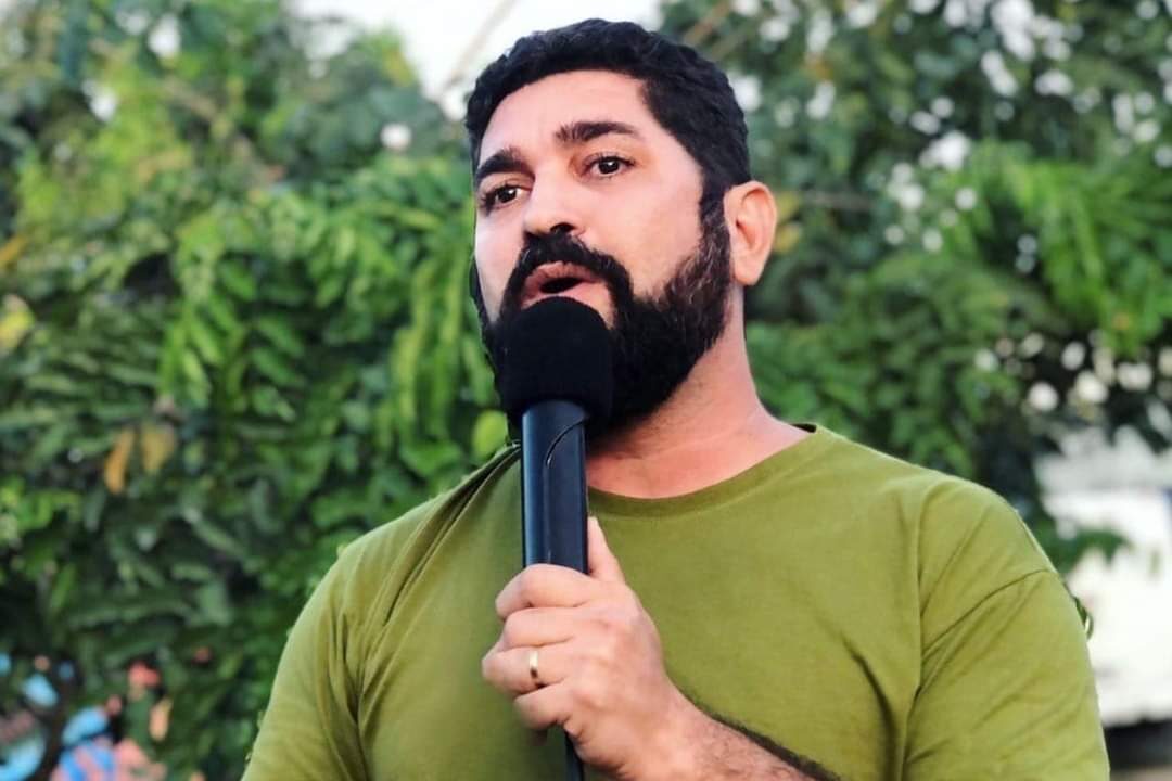 Em busca de viabilidade eleitoral, Daniel Alves deixa o PV