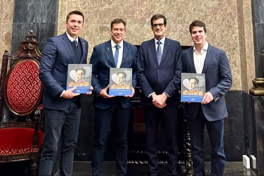 Secretaria de Turismo do Recife articula voo para cidade do Porto