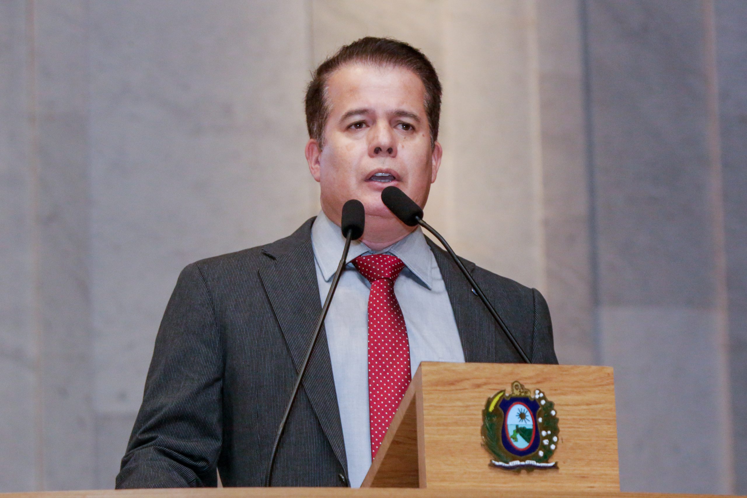 Edson Vieira segue cobrando melhorias para as estradas 