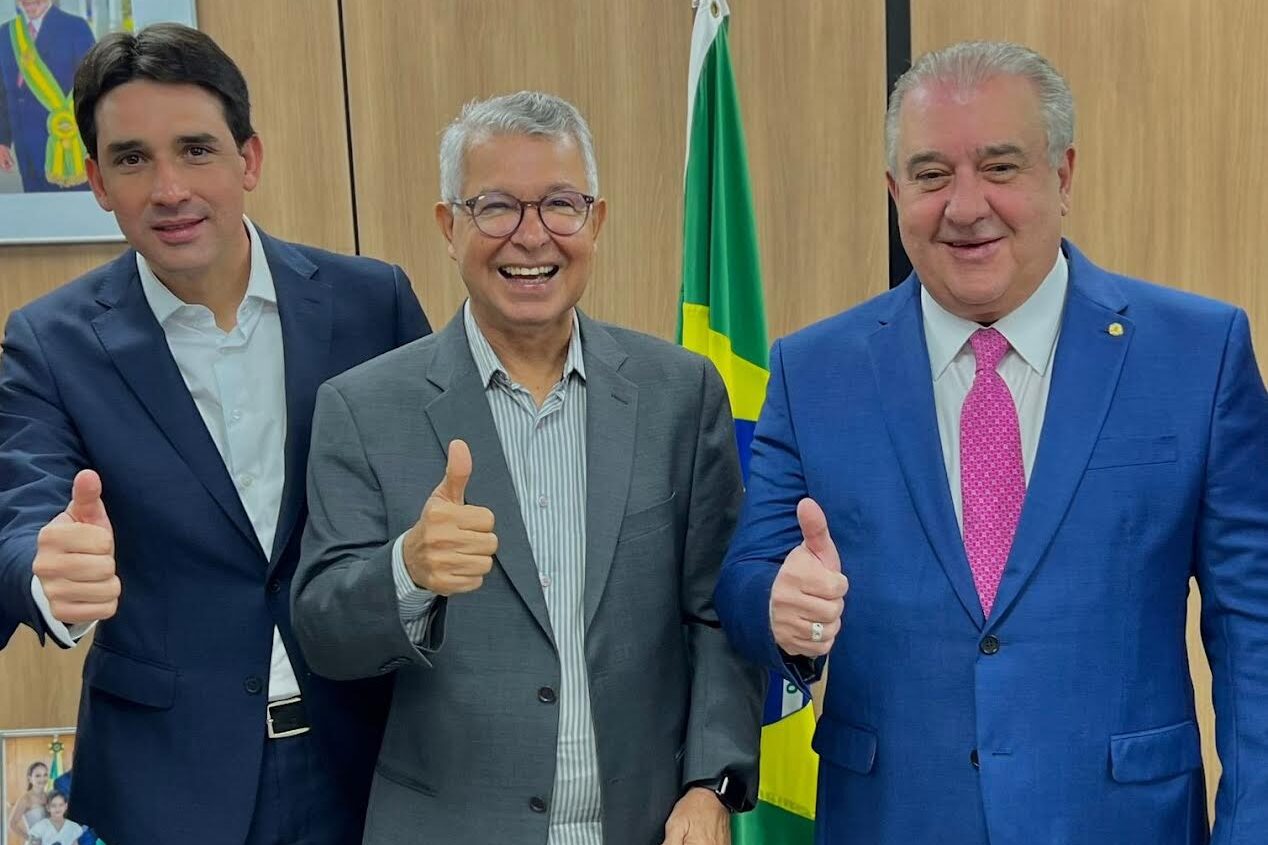 Augusto Coutinho garante apoio a Elias Gomes no Jaboatão 