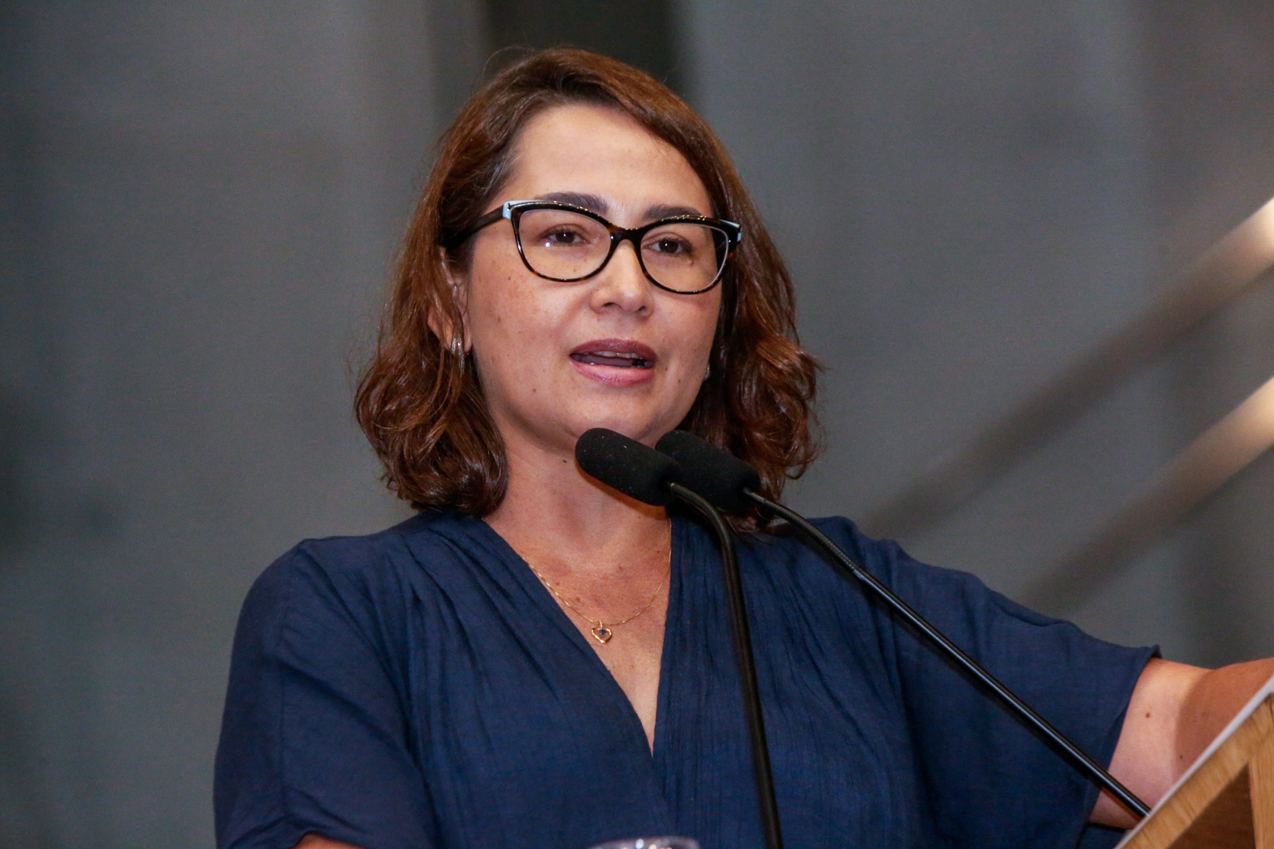 Débora Almeida tem contas de 2019  aprovadas pelo TCE