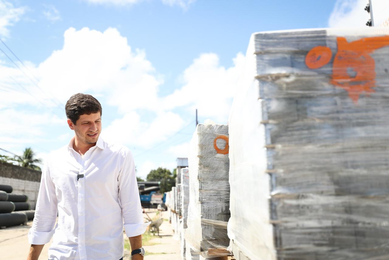 Prefeitura do Recife investe mais de R$ 2 milhões em drenagem e pavimentação