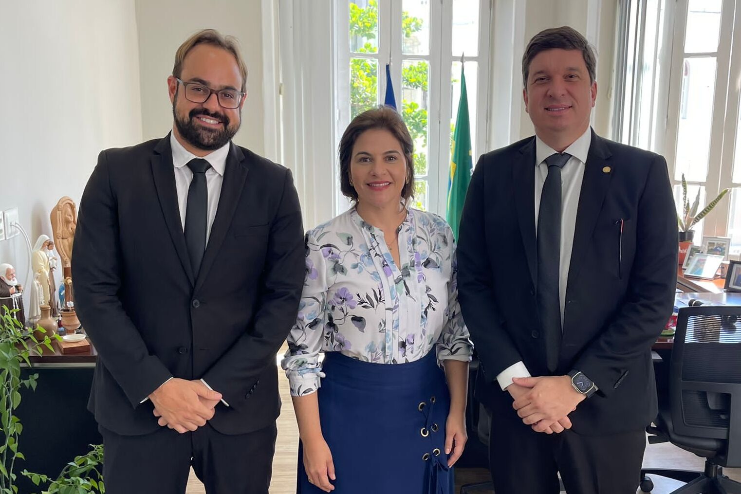 Joãozinho Tenório e Popó Vaz se reúnem com vice-governadora