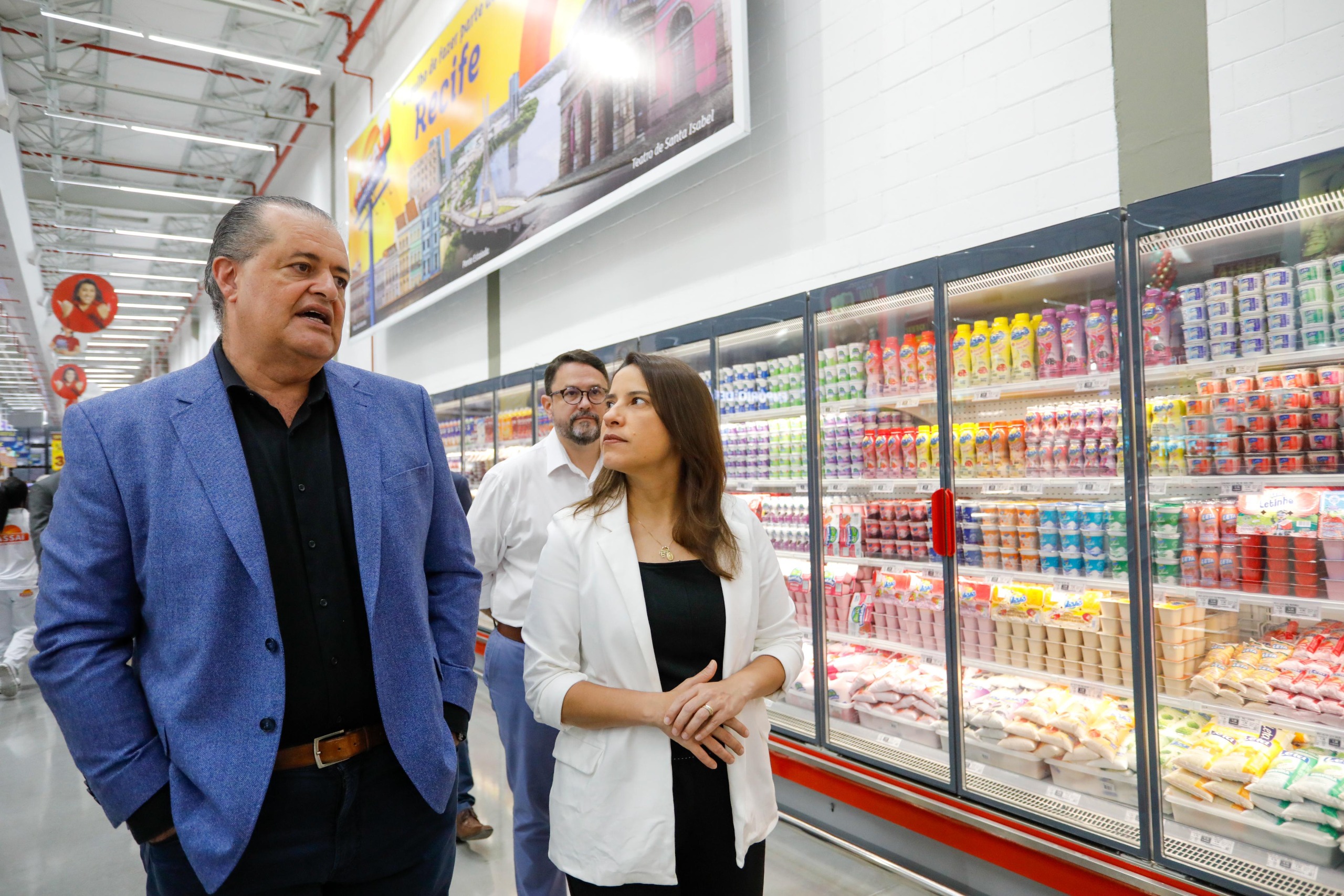 Raquel prestigia inauguração de nova unidade do Assaí Atacadista