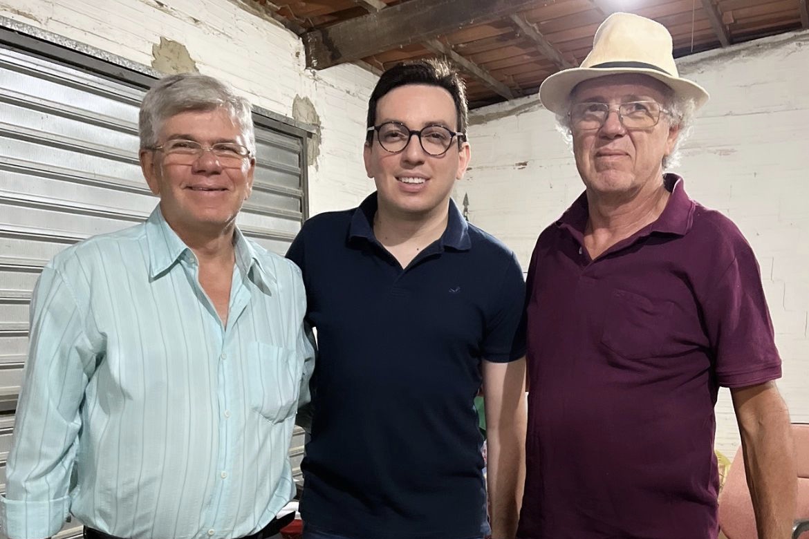 Raffiê aproxima Sudene de associações rurais de Caruaru