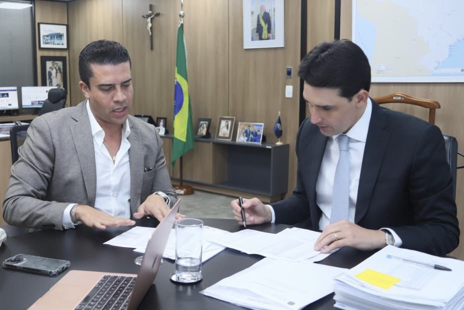 Aeroporto de Caruaru em pauta no MPor