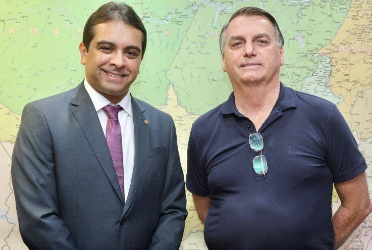 Bolsonaro e Fernando Rodolfo discutem desenvolvimento do Agreste pernambucano