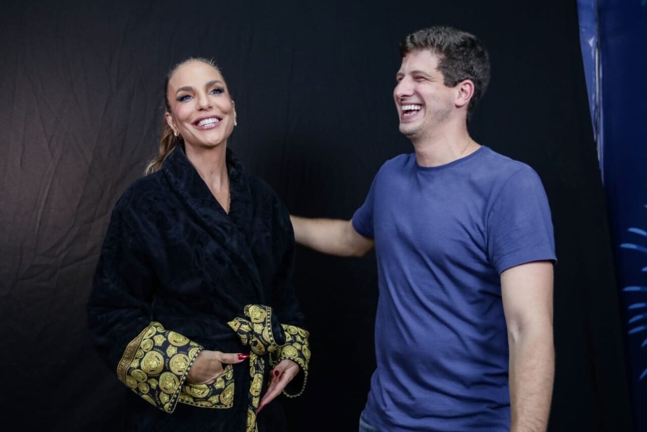 Segunda noite da Virada Recife 2024 arrasta multidão no Pina 