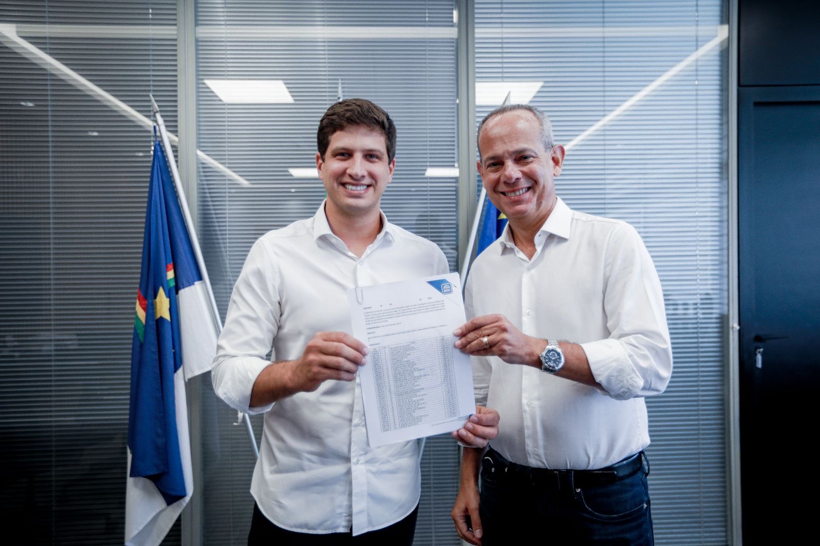 Recife realiza nomeação de mil professores, a maior da história 