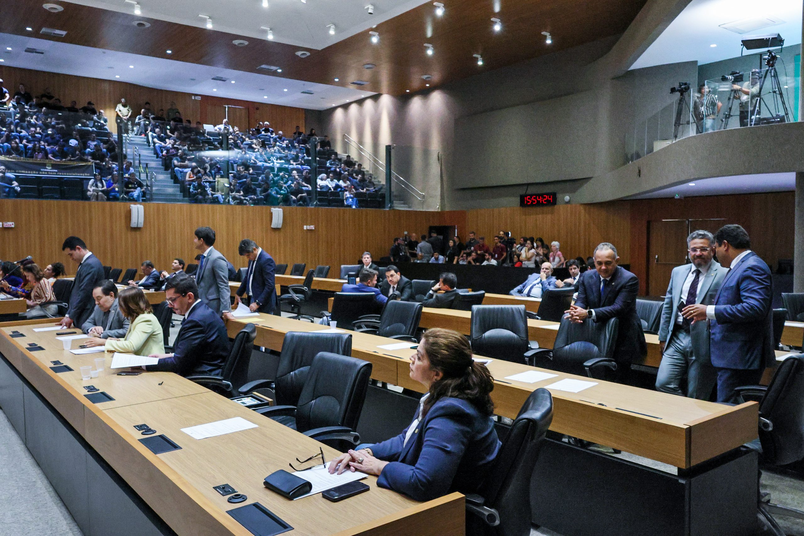 Por unanimidade, Alepe aprova orçamento do Governo do Estado
