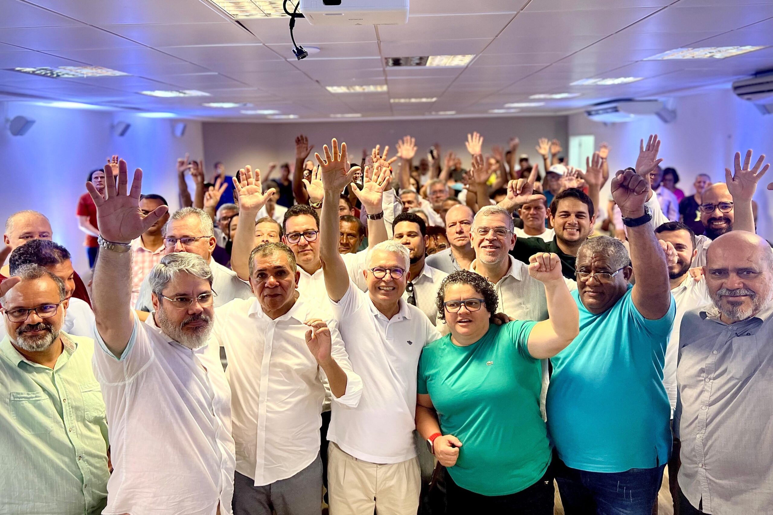 PRTB anuncia apoio a Elias Gomes no Jaboatão 