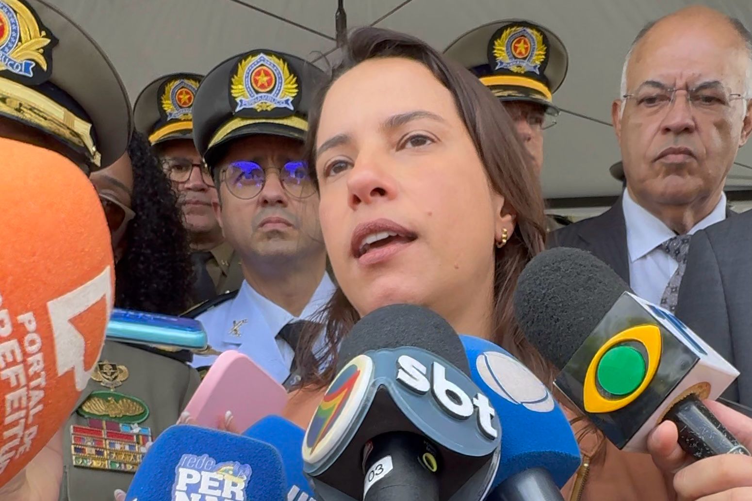 Raquel destaca trabalho na segurança e critica violência de torcidas organizadas
