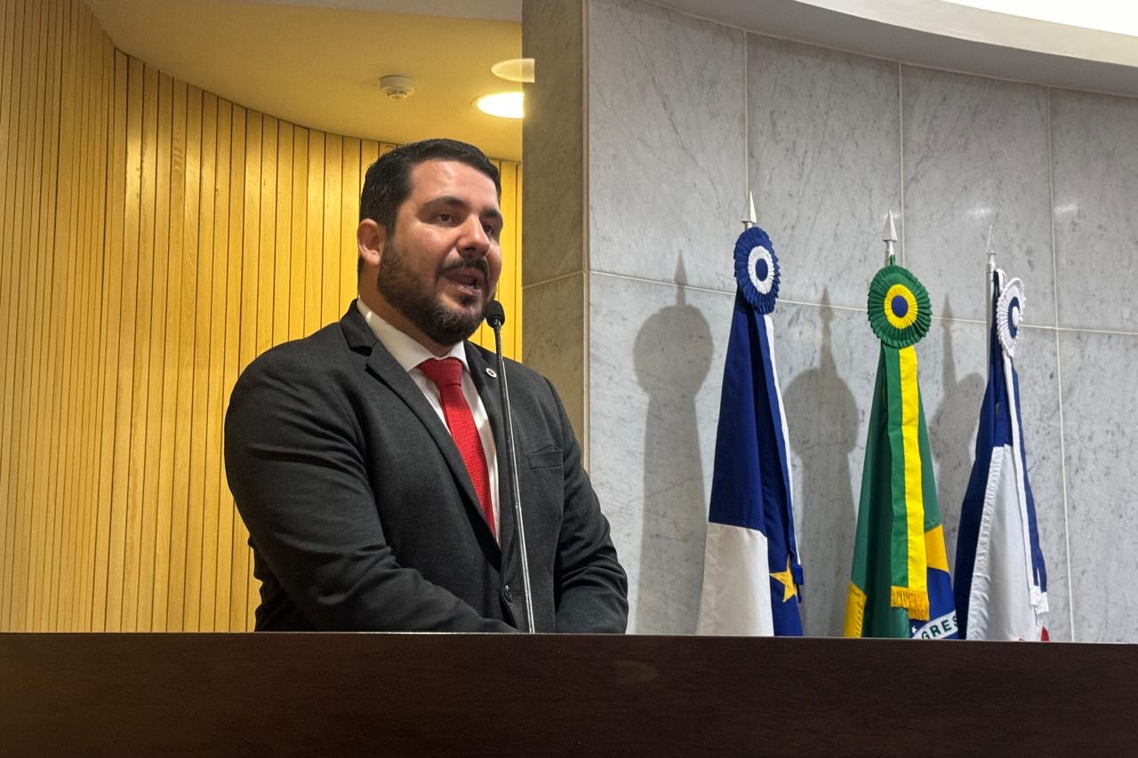 Presidente do CRO-PE manda recado ao Estado durante posse 