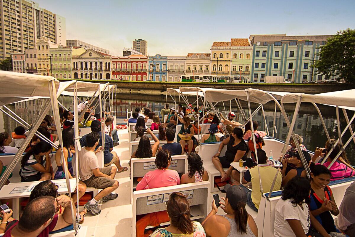 Prefeitura do Recife oferece passeios turísticos temáticos gratuitos
