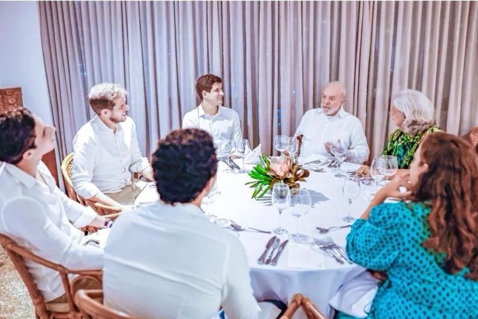 Família Campos tem jantar saudoso com Lula