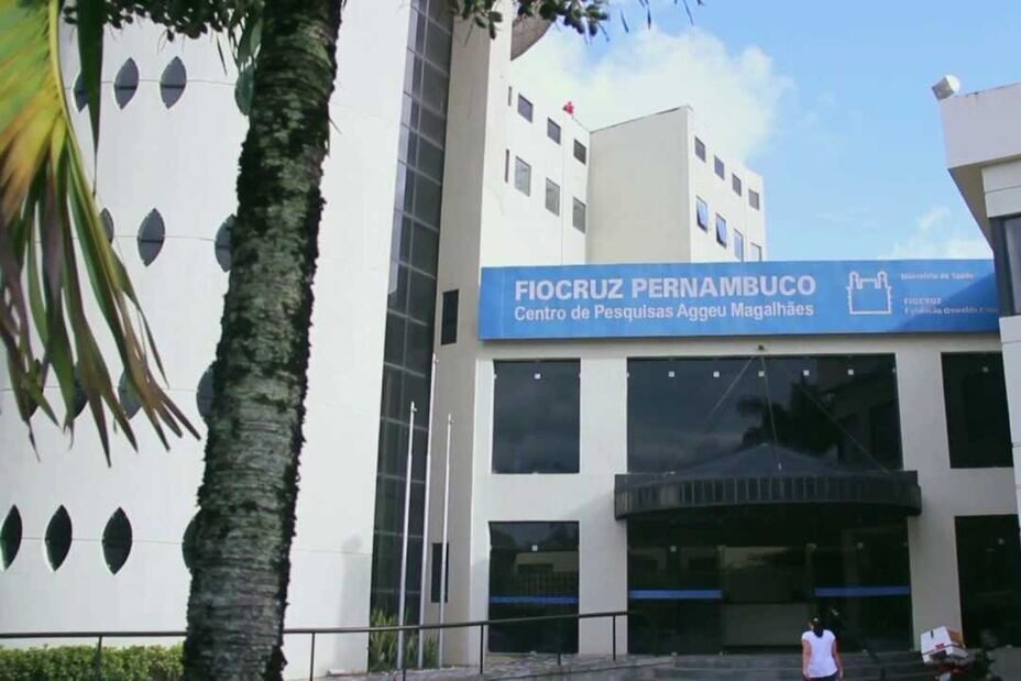 Com salários de até R$ 13 mil, concurso da Fiocruz tem vagas para Recife e outras nove capitais