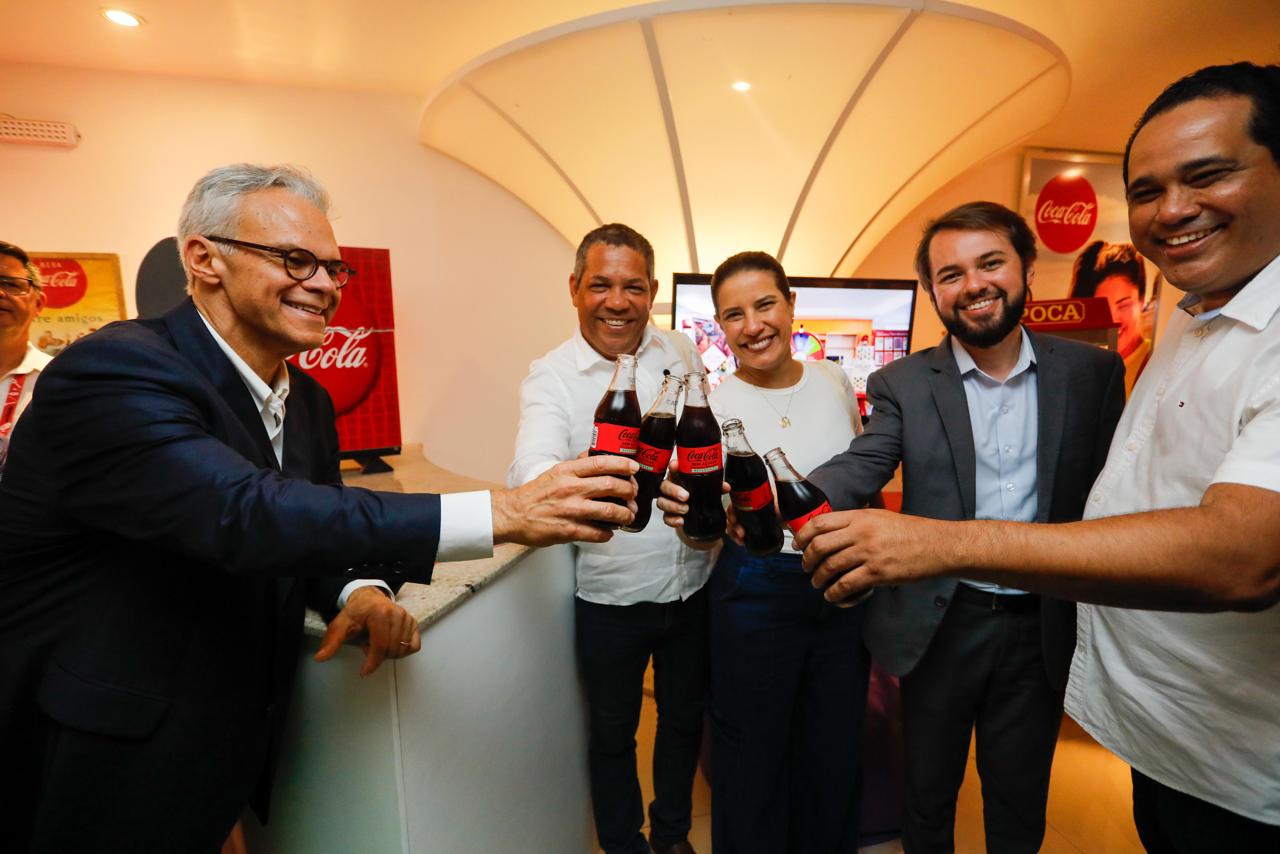 Com apoio do Estado, Coca-Cola vai gerar cerca de 300 empregos diretos