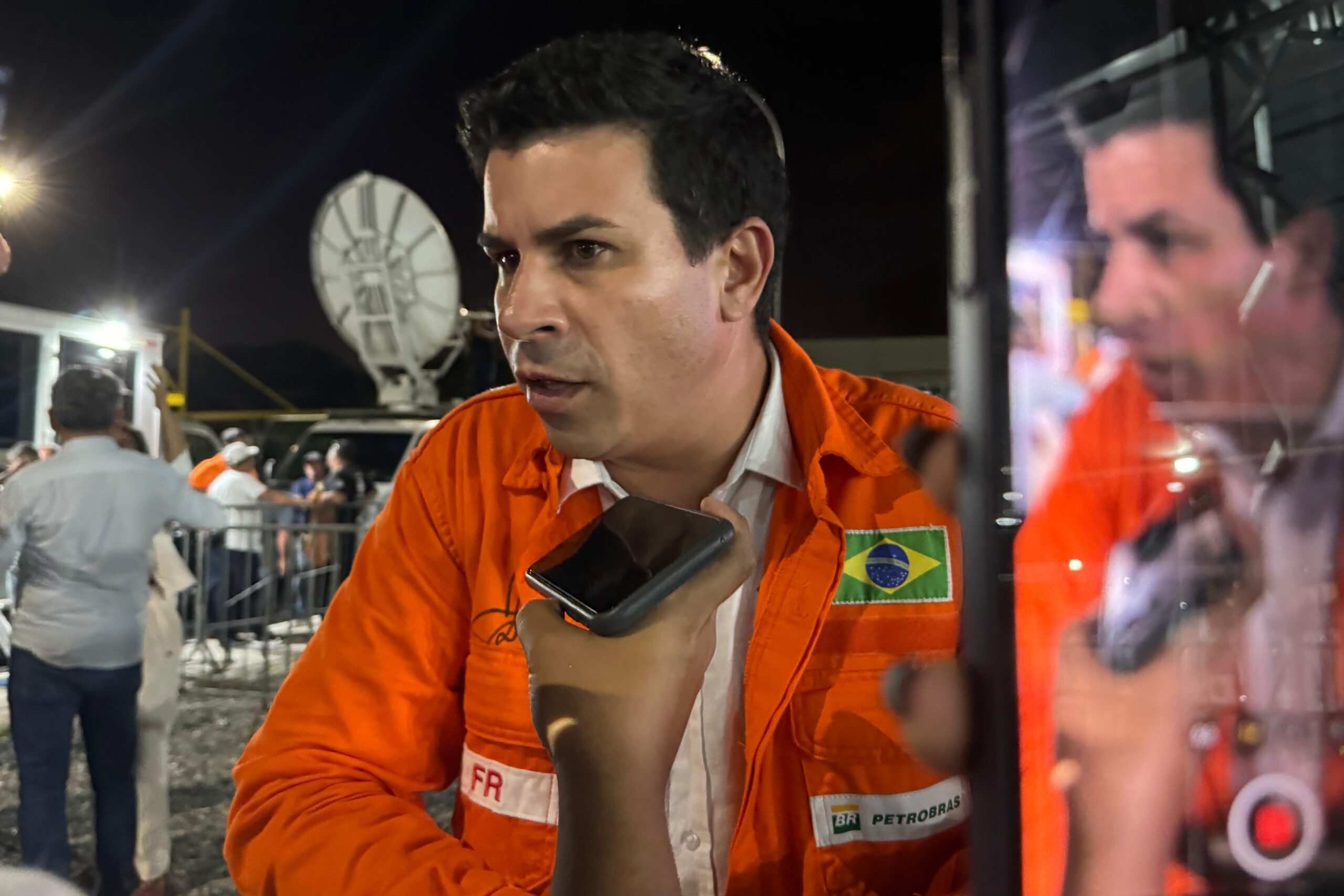 Veras garante que não haverá disputa interna entre ele, Liana e Mozart pela vice de João Campos