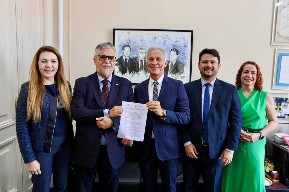 Vitória e TJPE firmam compromisso pela Primeira Infância