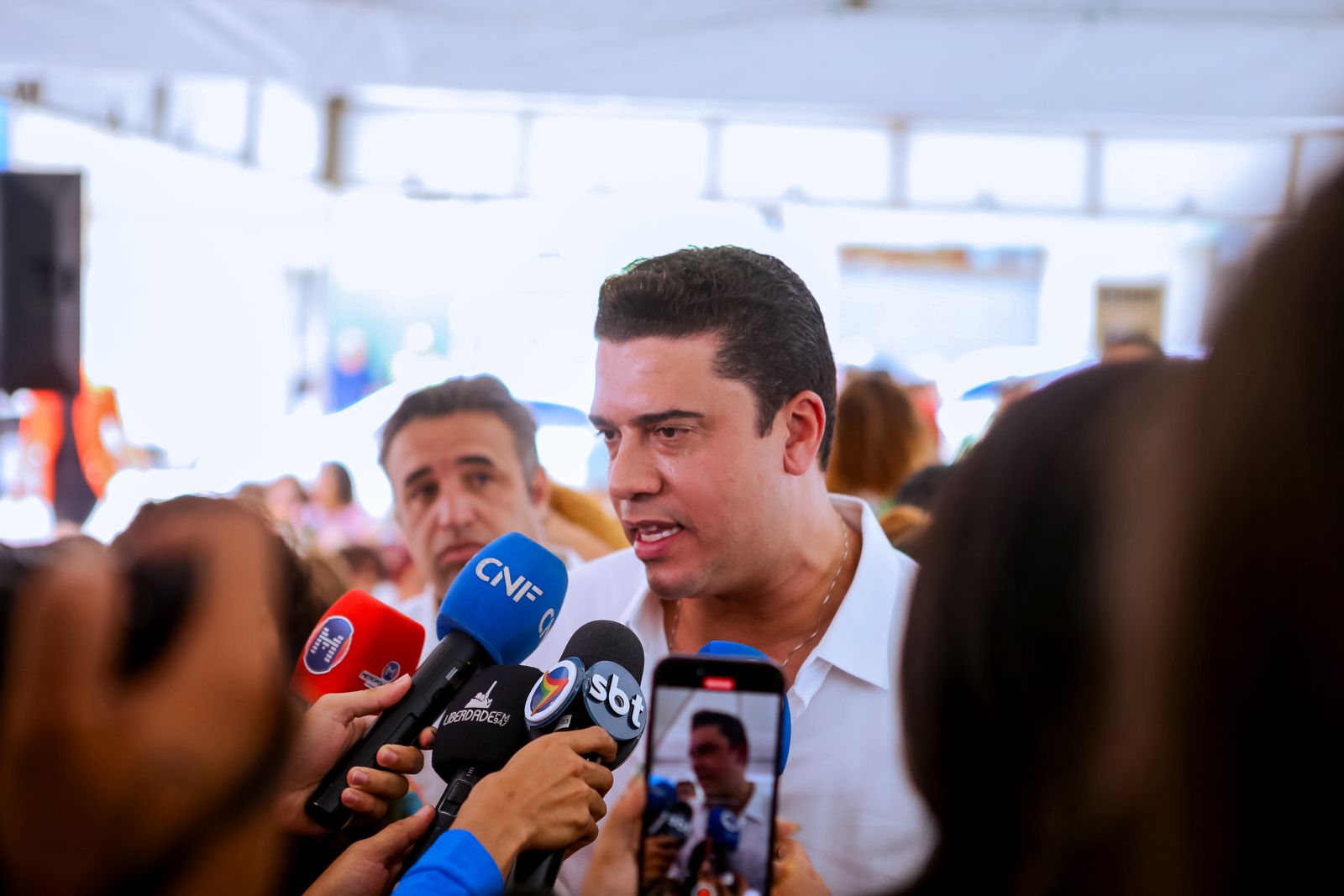 Rodrigo destaca importância da parceria com os governos Lula e Raquel para Caruaru