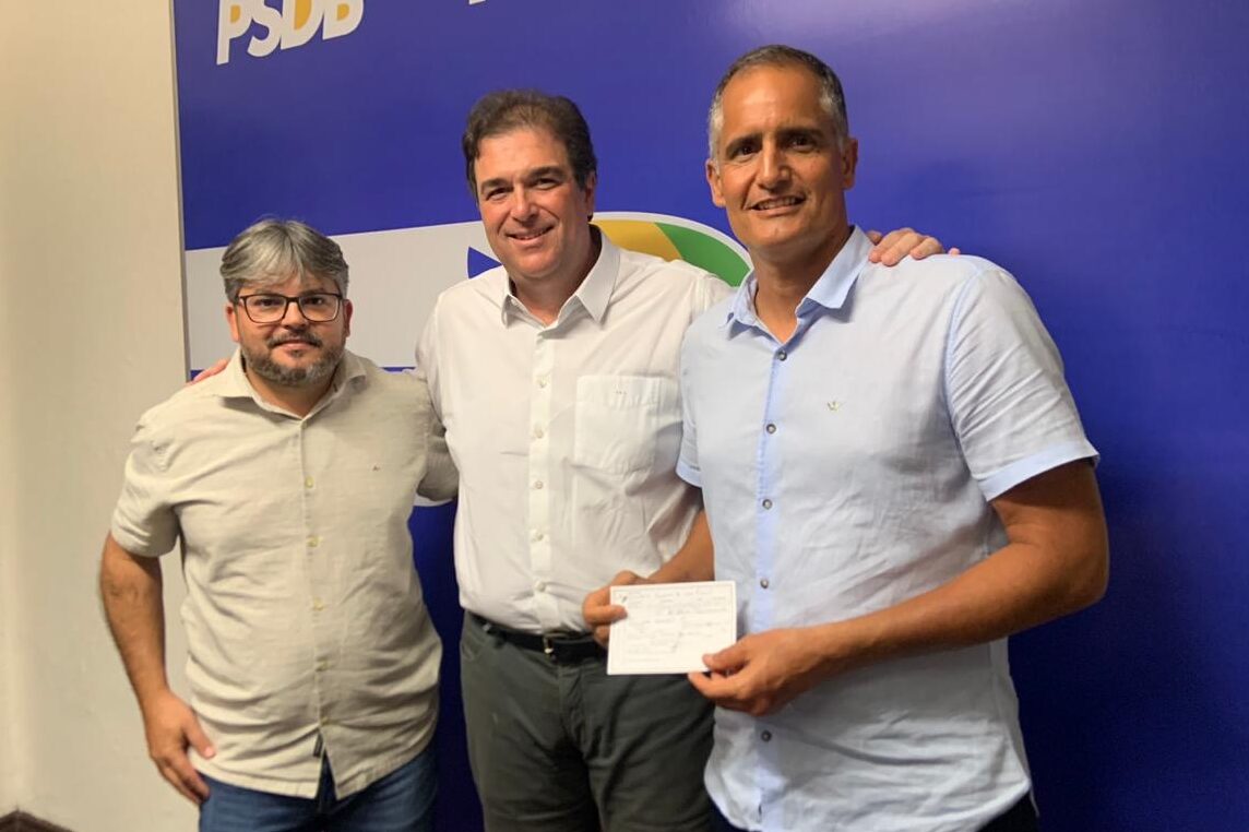 Prefeito de Riacho das Almas de volta ao PSDB