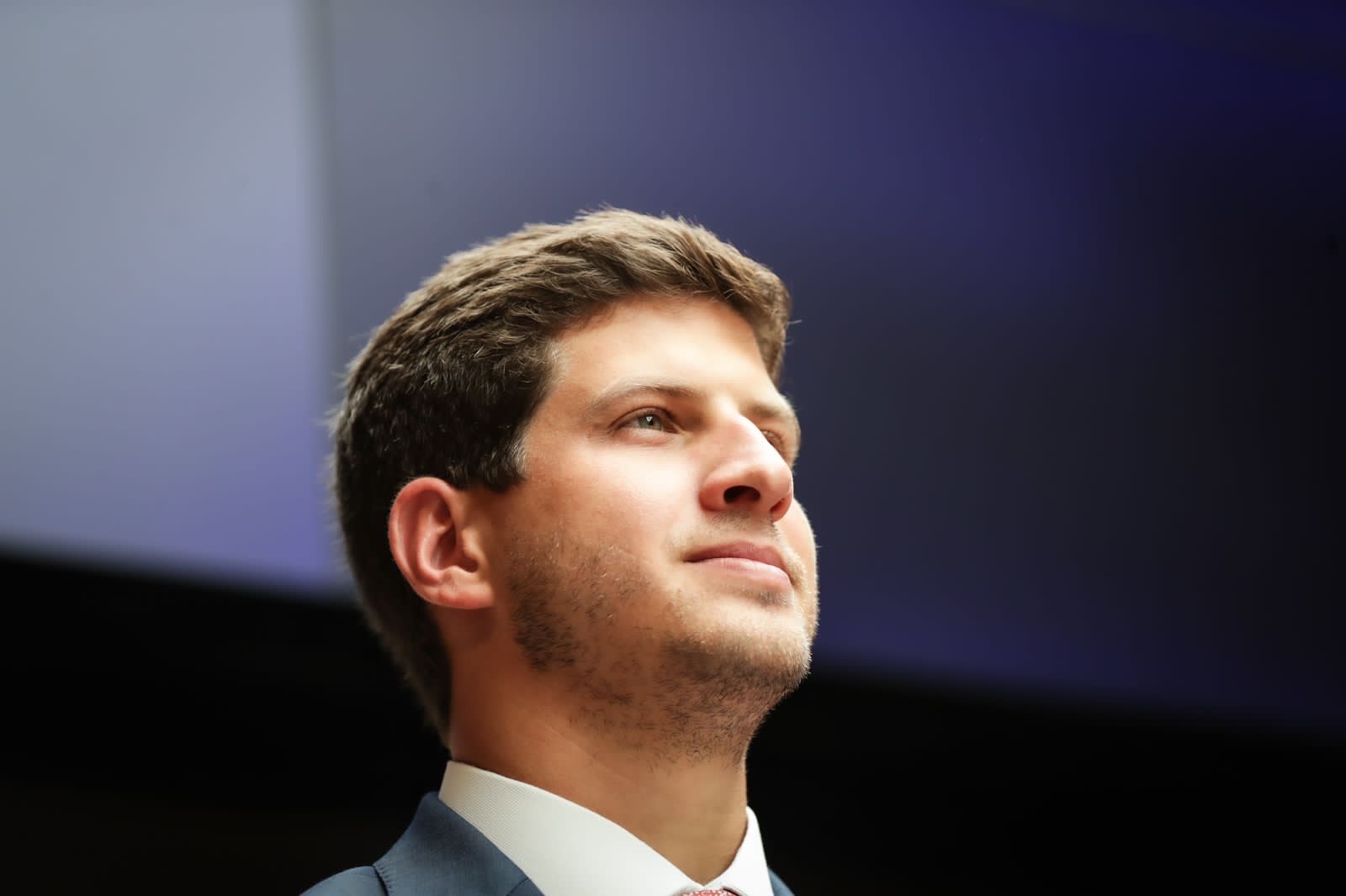 João Campos é o prefeito com maior intenção de voto entre as 10 maiores capitais