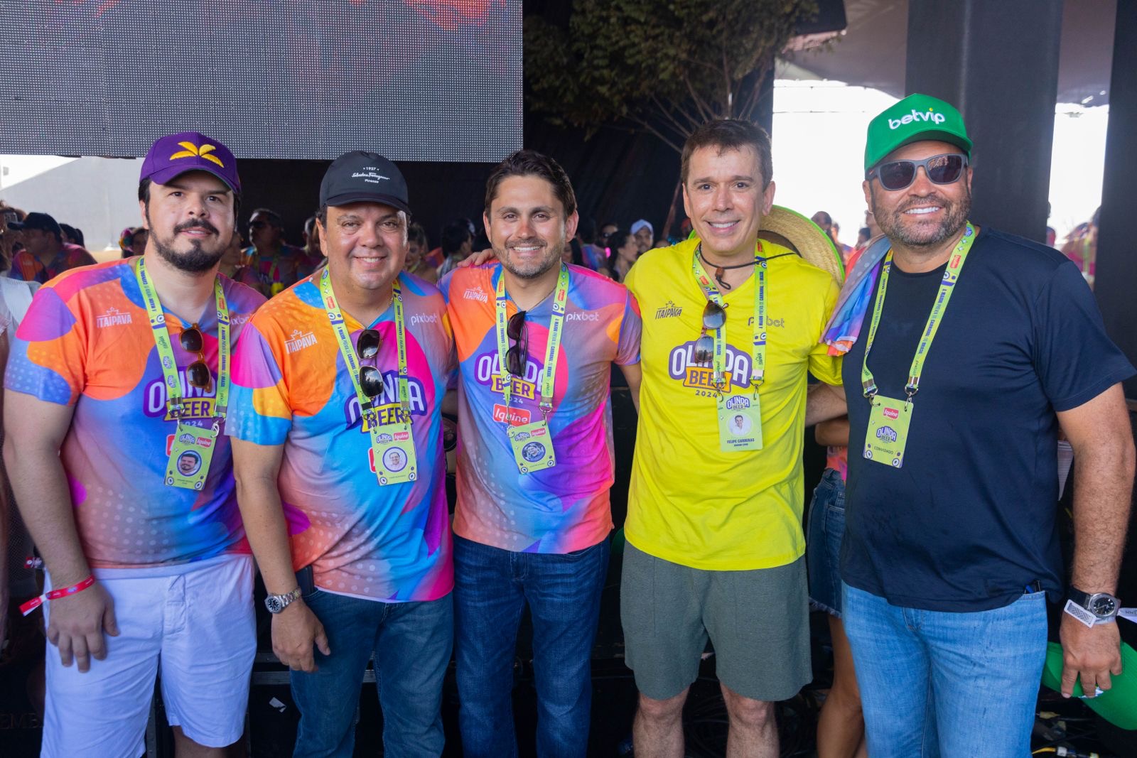 Olinda Beer recebe políticos e autoridades de todo o Brasil