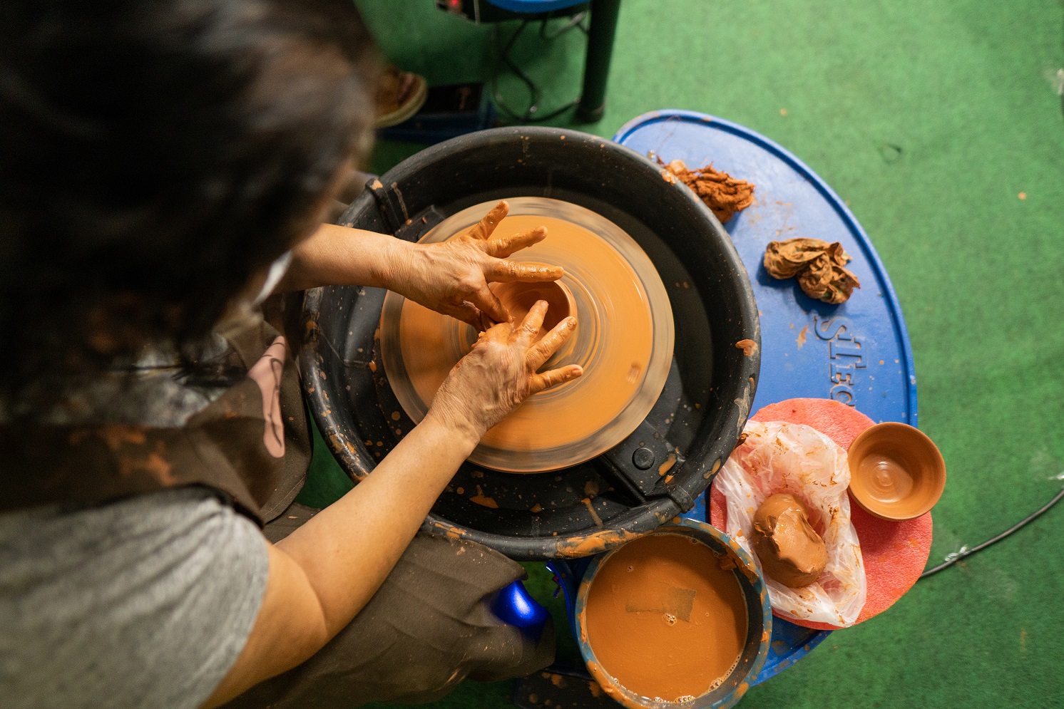 Estado abre linha de crédito para artesãos que desejam ter estandes na Fenearte