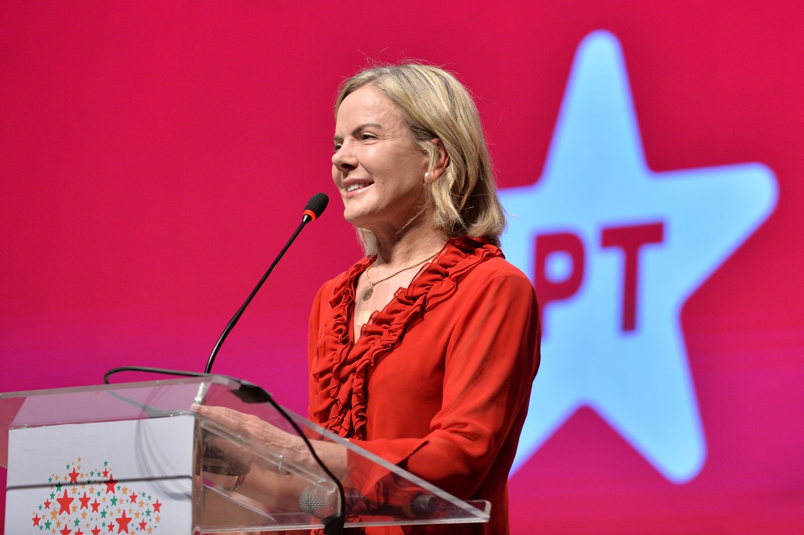 Gleisi deve participar do café da manhã do Galo da Madrugada 
