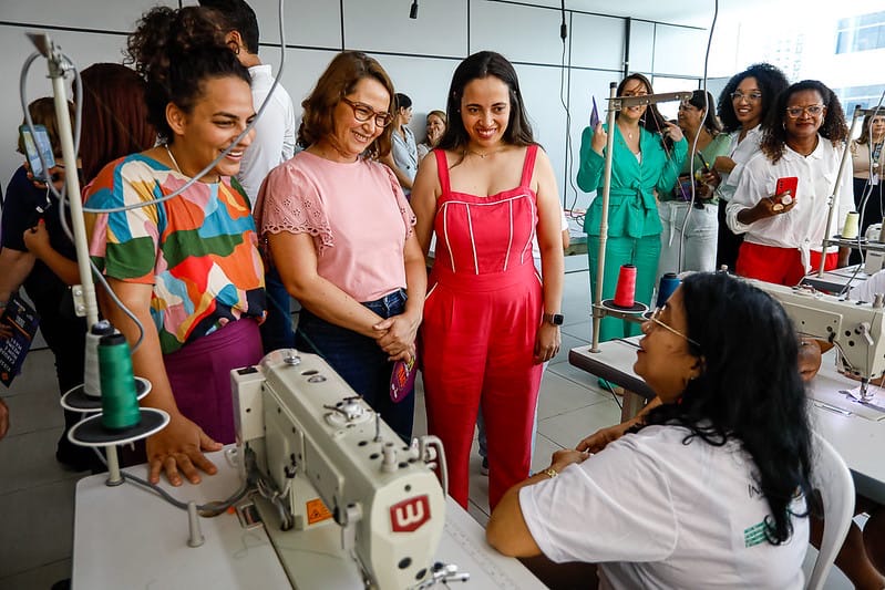 Em Caruaru, Aline celebra entrega de Núcleo Integrado Sylvia Porto