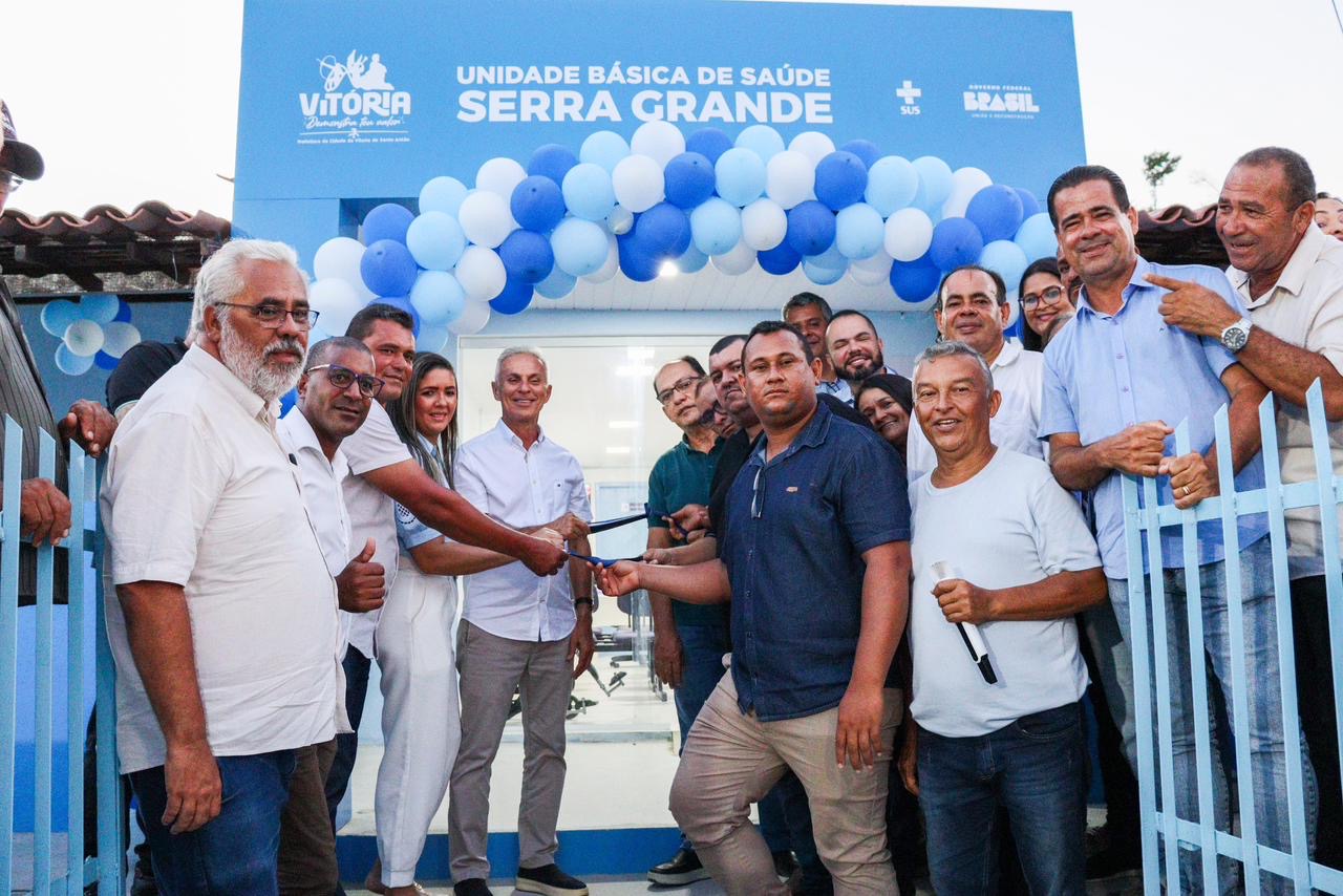 Paulo Roberto entrega UBS aos moradores da zona rural de Vitória 