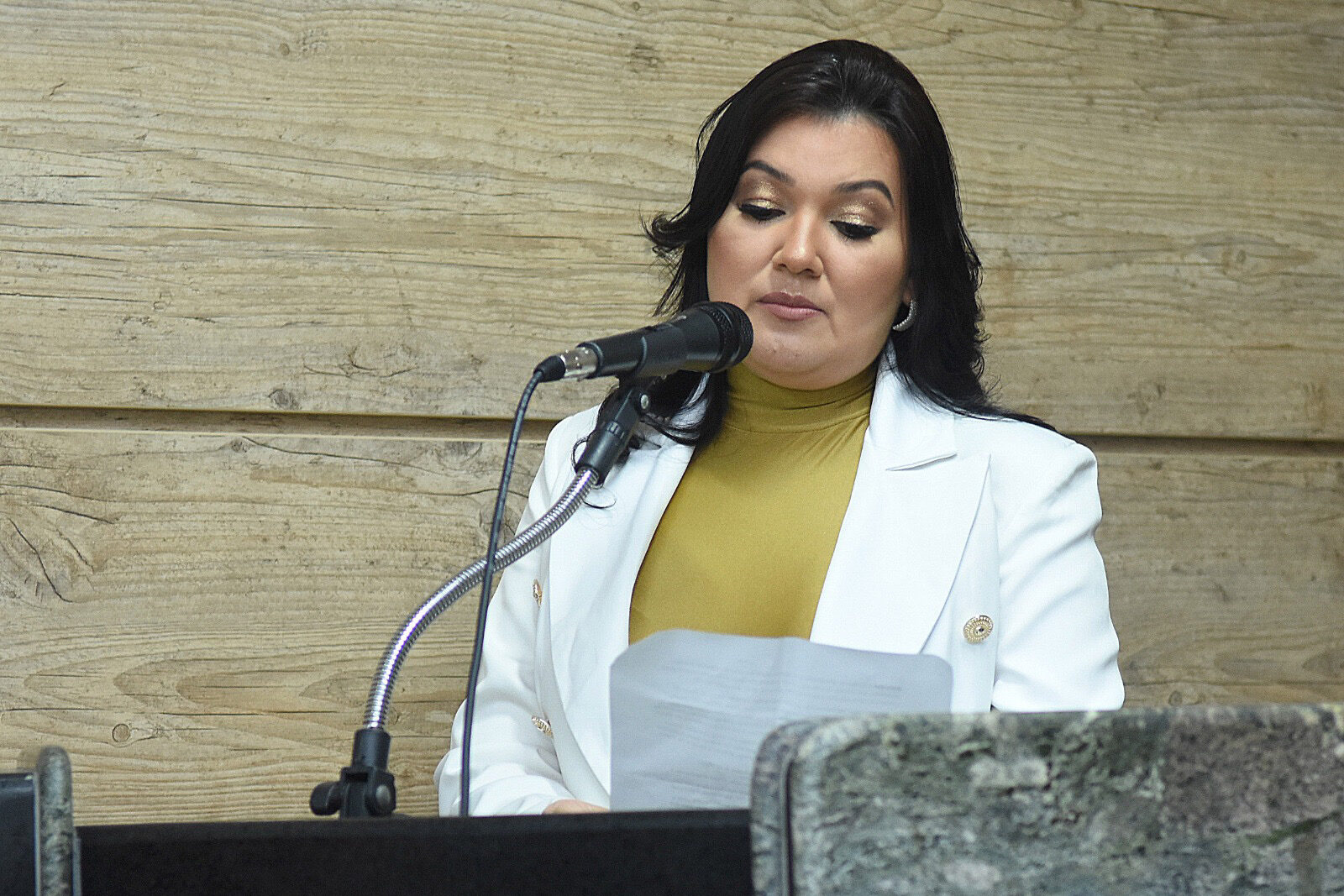 Após reunião com o Republicanos, Kátia seguirá caminho fora do partido