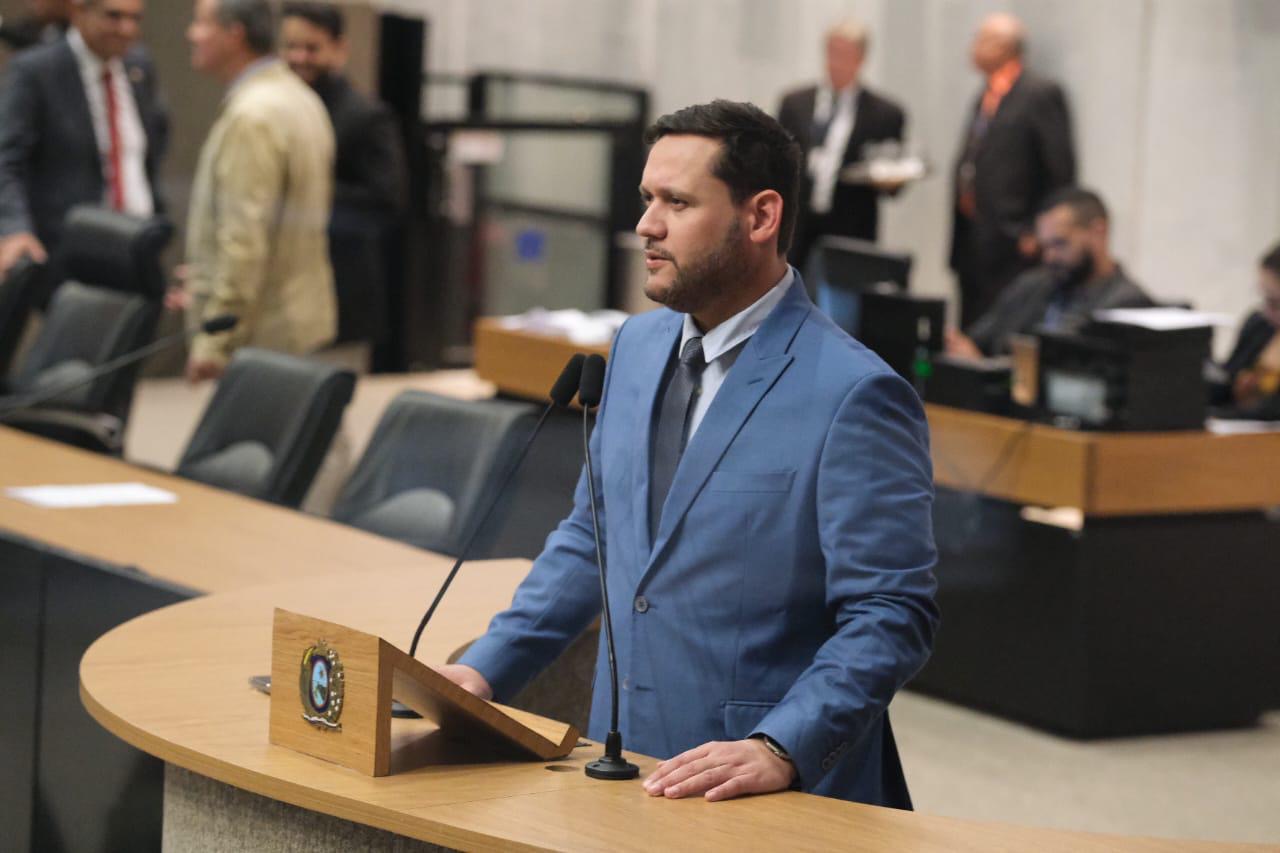 Inédita no Brasil, frente em defesa da Enfermagem será instalada na Alepe