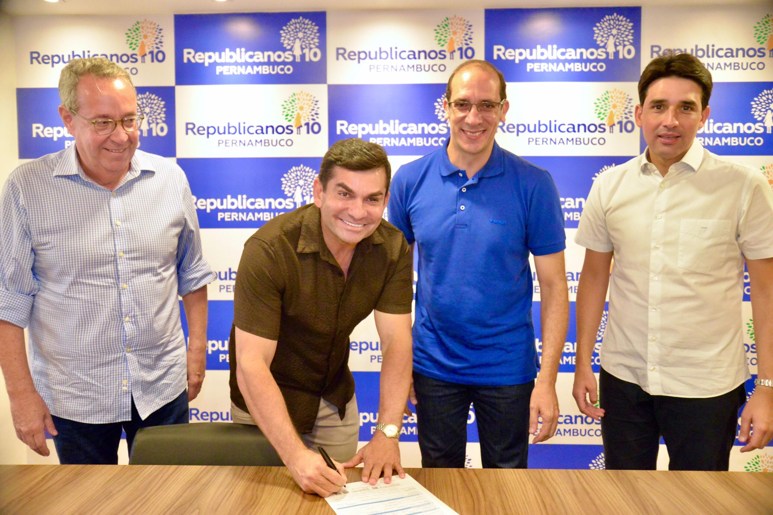 Republicanos filia Marquinho Calado, pré-candidato a prefeito de Angelim