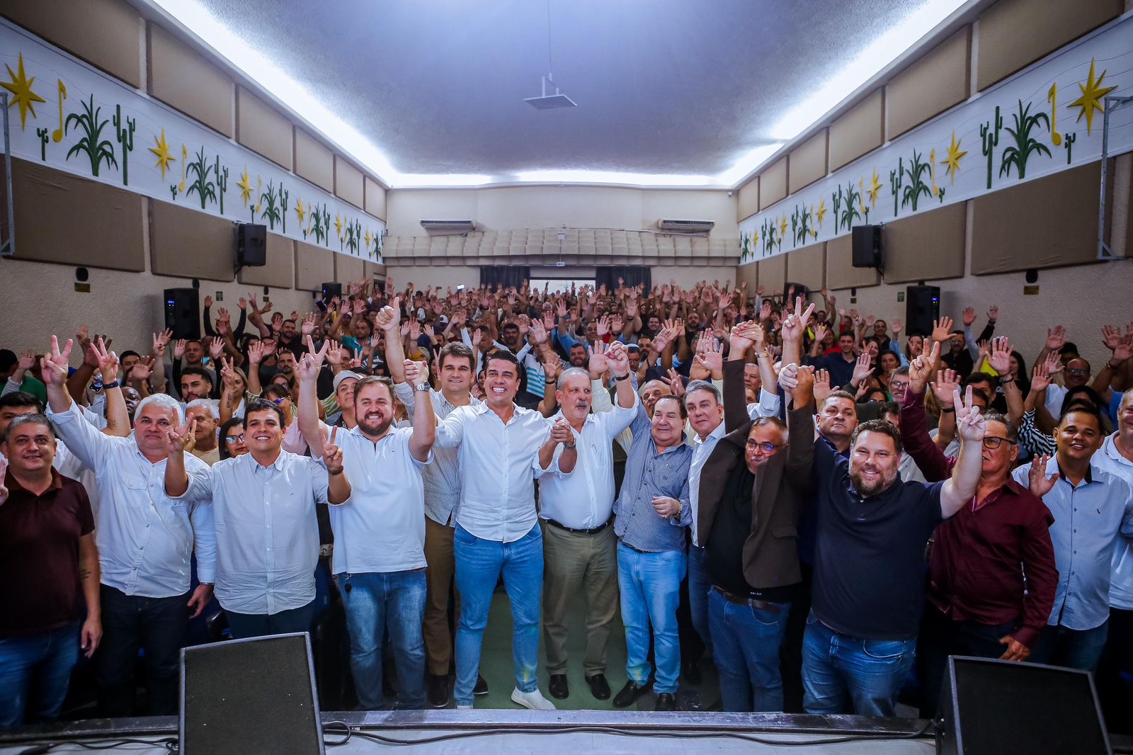 Podemos mostra força durante ato de filiação em Caruaru 