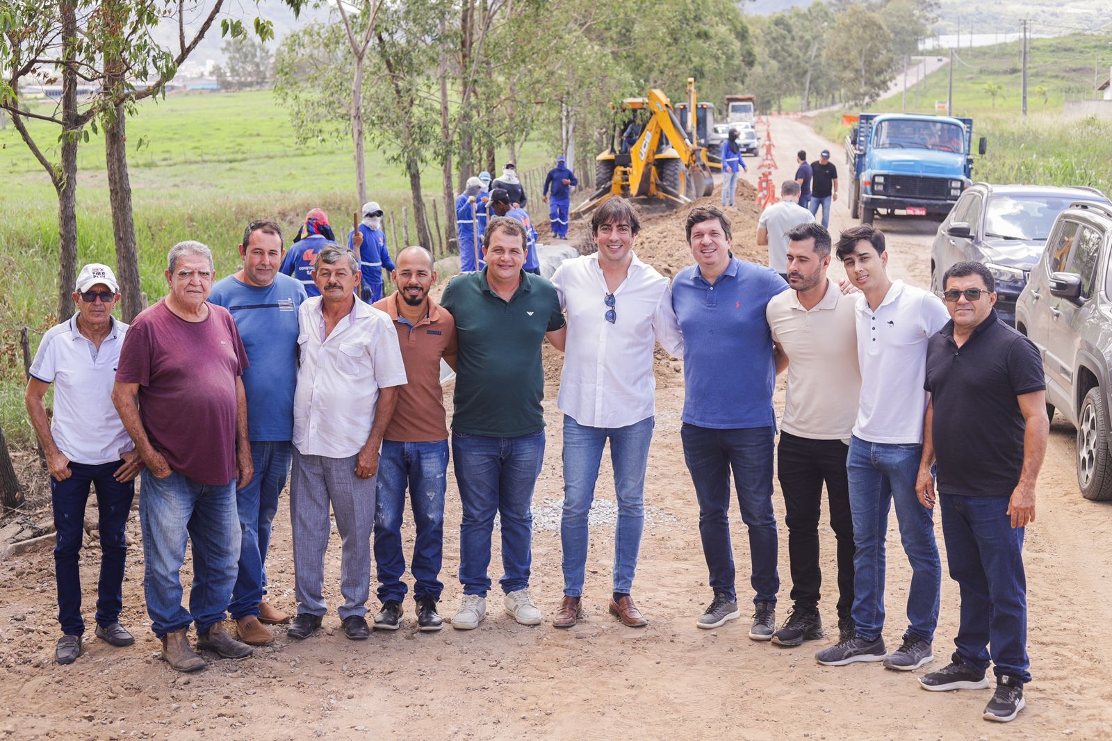 Joãozinho Tenório acompanha andamento de obras do Estado no Agreste