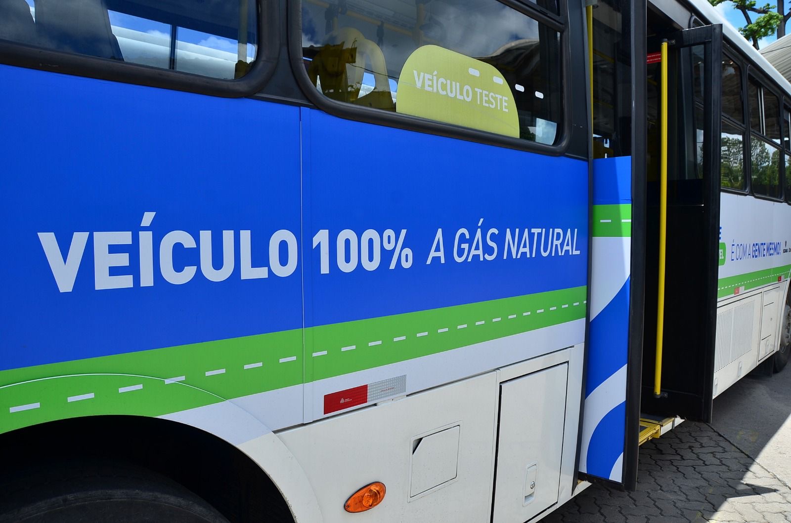 Governo de Pernambuco testa ônibus movido a Gás Natural na RMR