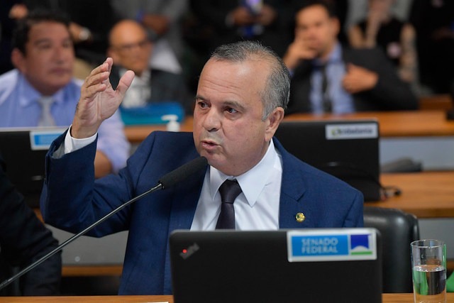 Com emenda de Marinho, CCJ do Senado aprova aprova PEC que criminaliza posse e porte de drogas