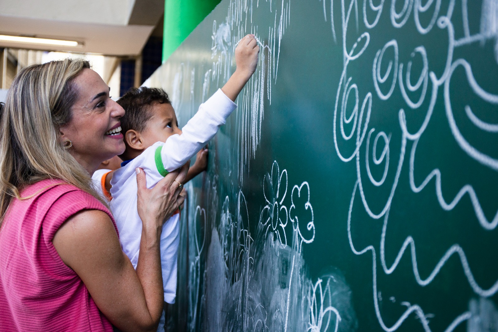 Isabella de Roldão inaugura espaço sensorial na creche-escola do Pilar
