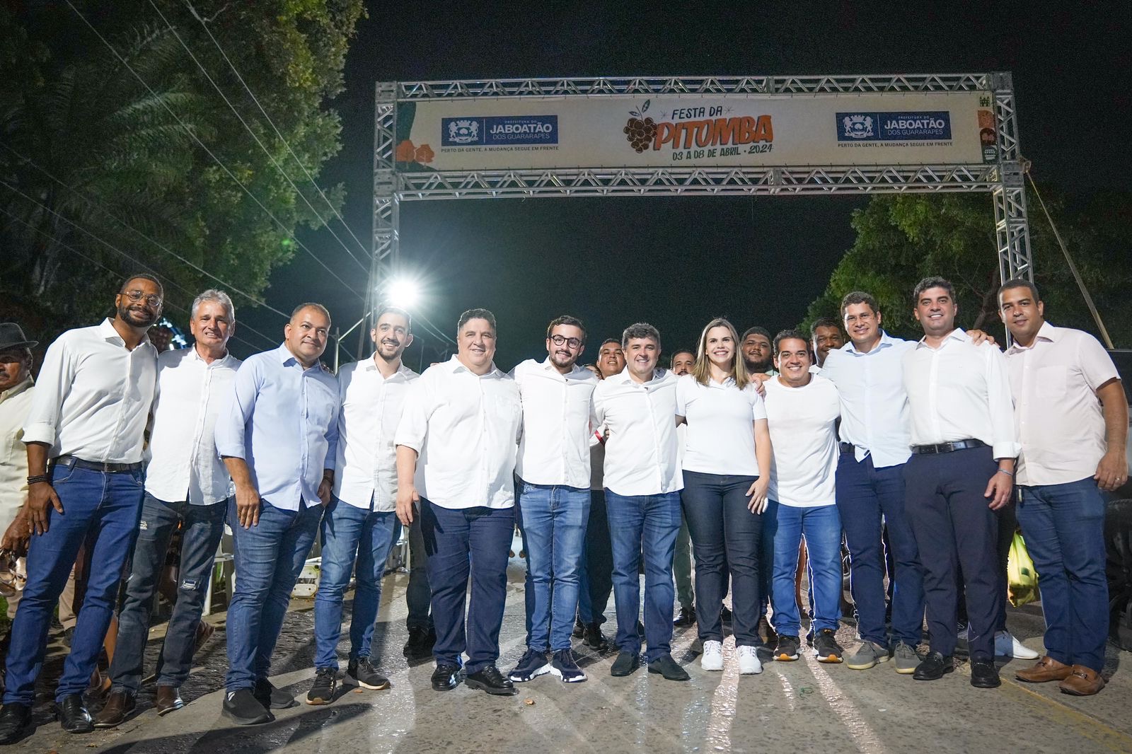 Clarissa Tércio prestigia Festa da Pitomba em Jaboatão ao lado de lideranças do PP