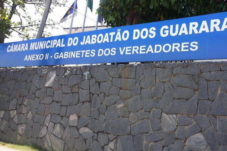 TRE-PE reconhece fraude à cota de gênero e cassa três vareadores do Jaboatão