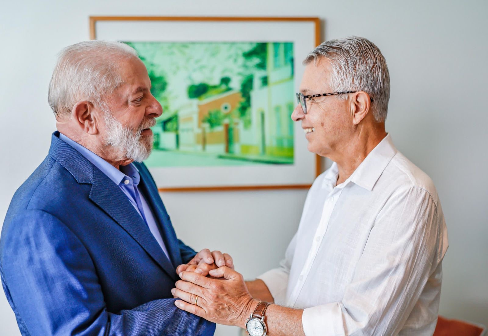 Elias destaca queda histórica na taxa de desemprego no Brasil