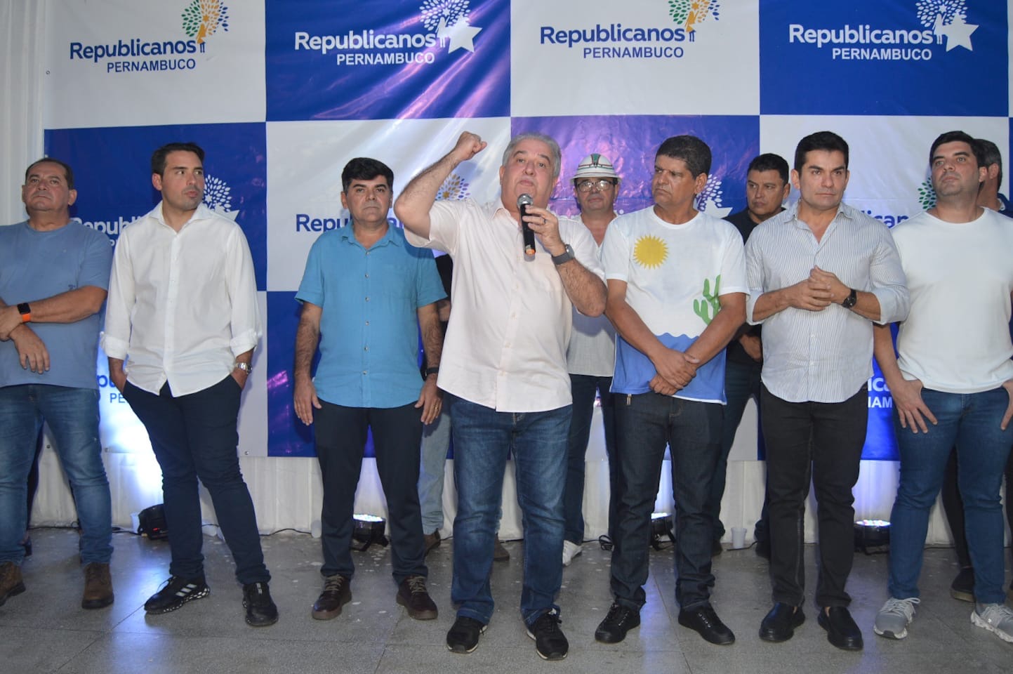 Coutinho reforça projeto de aliado em Belém do São Francisco 