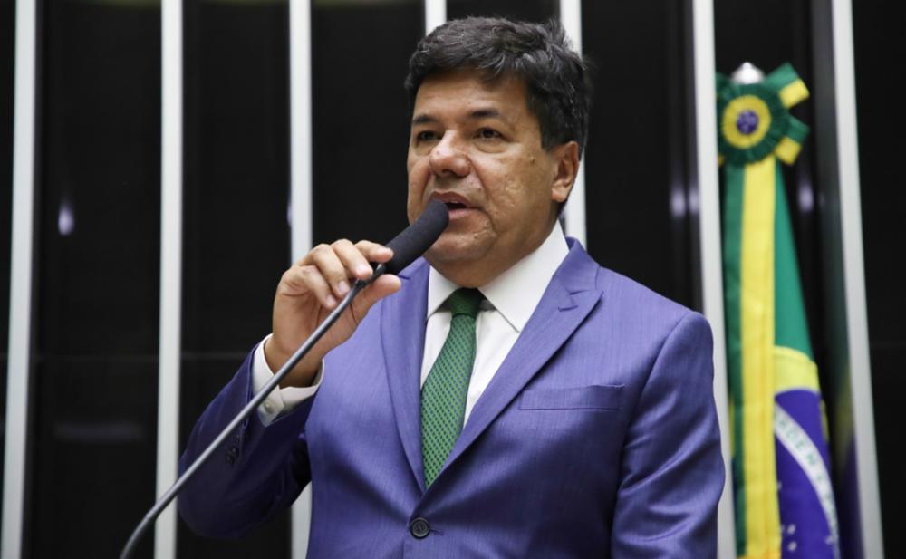 Mendonça acusa esquerda de querer aparelhar a residência médica do país